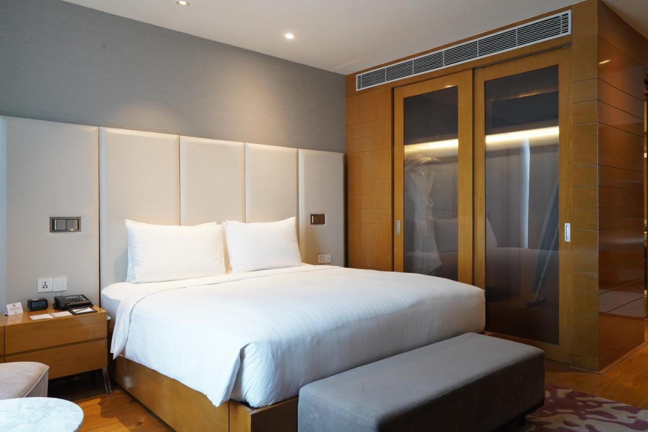 Marriott Executive Apartments Hyderabad Esterno foto