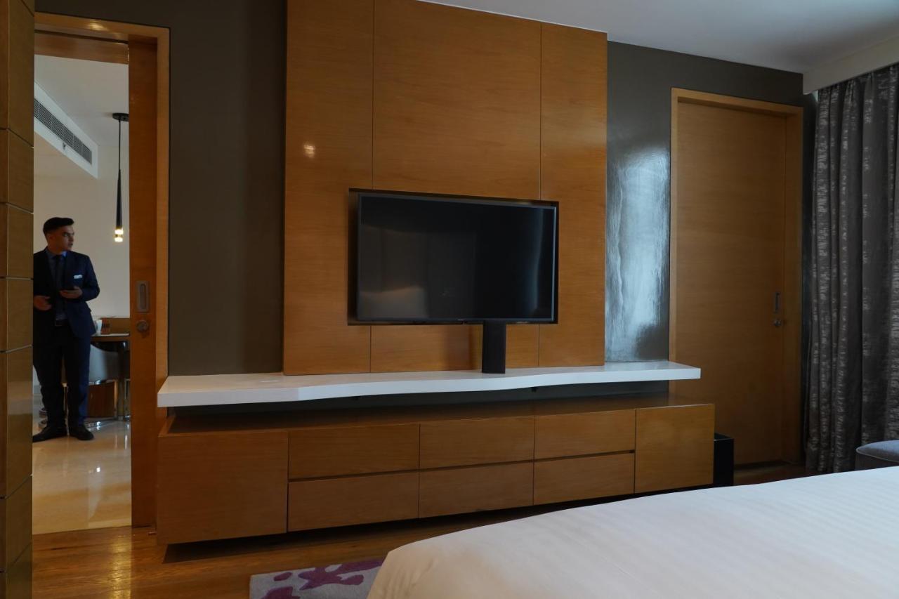 Marriott Executive Apartments Hyderabad Esterno foto