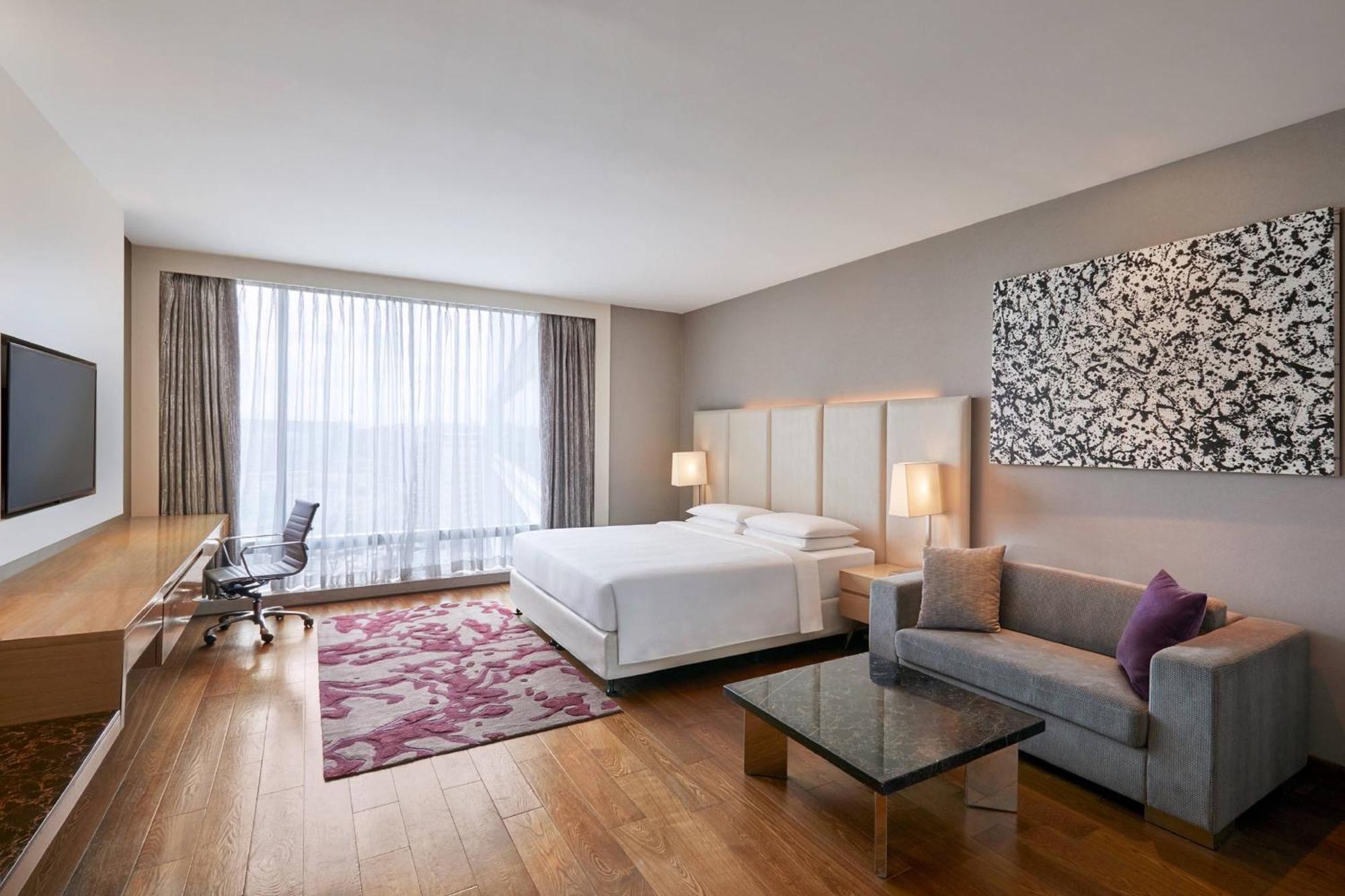 Marriott Executive Apartments Hyderabad Esterno foto
