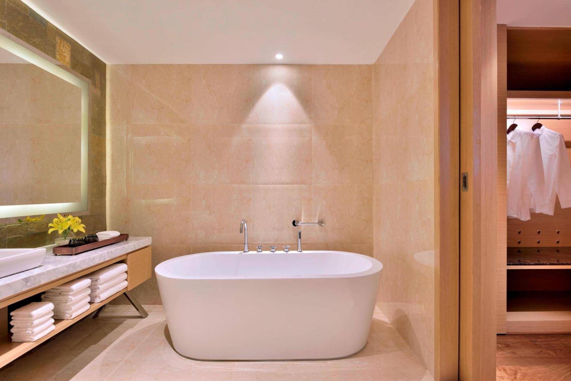Marriott Executive Apartments Hyderabad Esterno foto