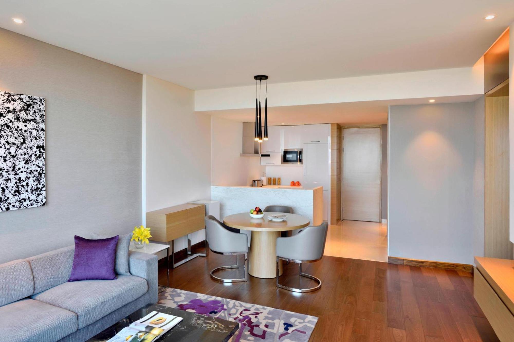 Marriott Executive Apartments Hyderabad Esterno foto